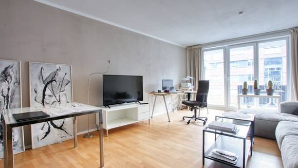 DREAMHOUSE Immobilien: Modernes Stadtapartment mit viel Komfort DREAMHOUSE Immobilien: Modernes Stadtapartment mit viel Komfort