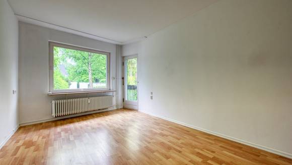 DREAMHOUSE Immobilien: Solide Eigentumswohnung mit Gartennutzung DREAMHOUSE Immobilien: Solide Eigentumswohnung mit Gartennutzung