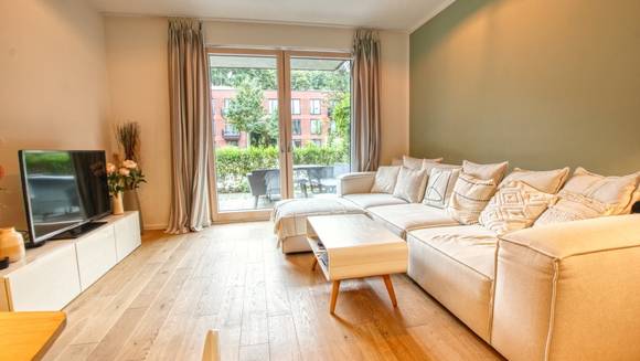 DREAMHOUSE Immobilien: Seltene Gelegenheit - Townhouse am Stadtpark DREAMHOUSE Immobilien: Seltene Gelegenheit - Townhouse am Stadtpark